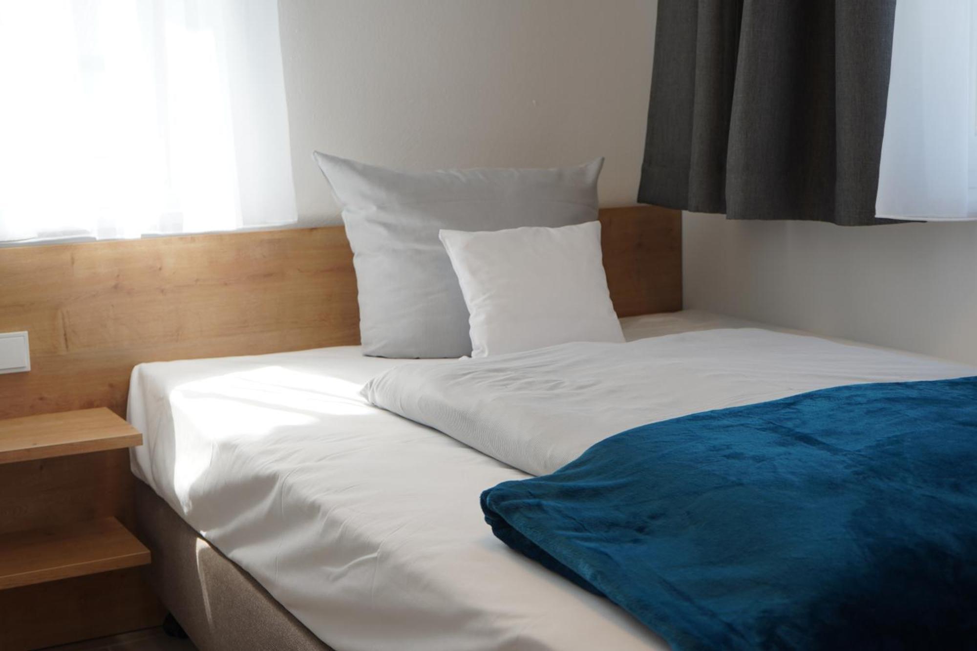 Eco Motel Wallersdorf Exterior photo